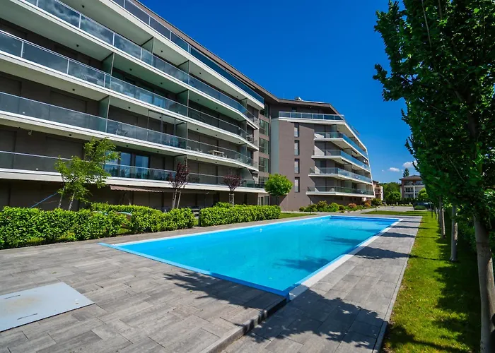 Myflat Coral Premium Suite